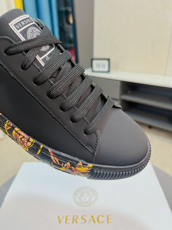 Versace Shoes Mens ID:20221011-179
